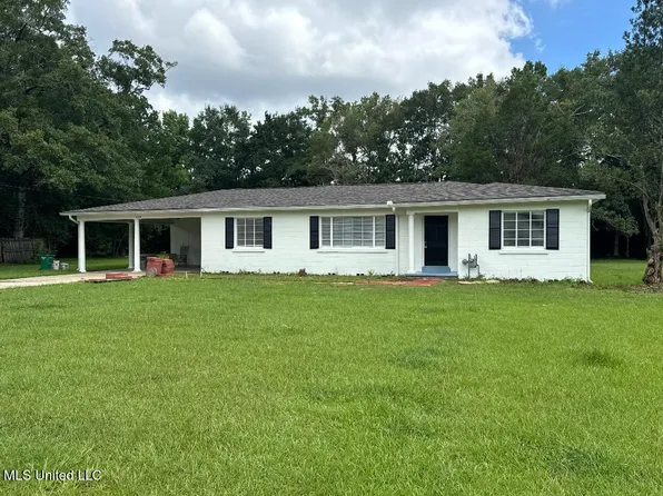 4108 Wembley Ave, Moss Point, MS 39563