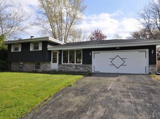 2535 Aster Ct, Racine, WI 53402