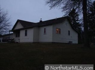 701 E Nestor St, Osakis, MN 56360