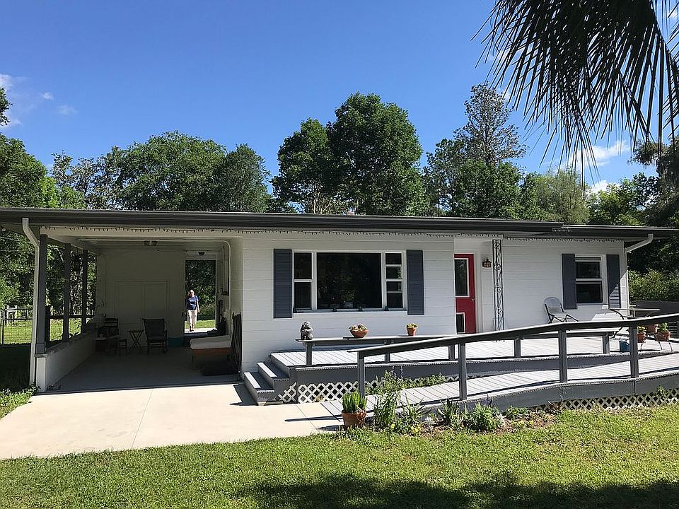 2nd image of 2308 SE 41st Ave