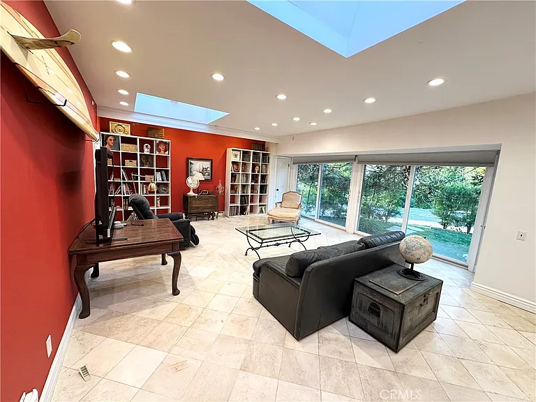 27424 Rainbow Ridge Rd — Photo 18