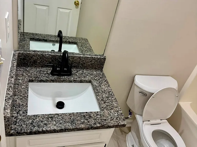601 Windsor Dr — Photo 11