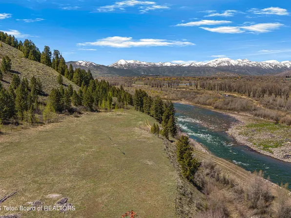 1225 Munger Mountain Rd, Jackson, WY 83001