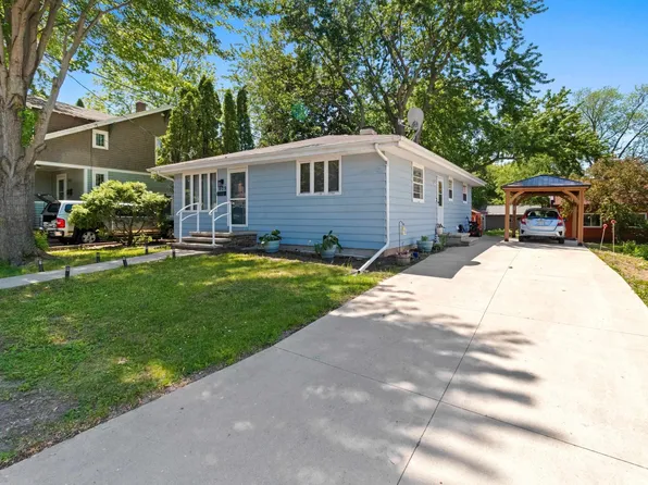 609 S Memorial Dr, Appleton, WI 54914
