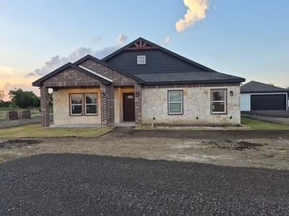 749 J L Dr, Valley View, TX 76272