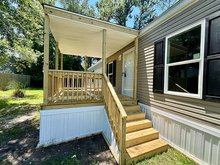 226 Old Airport Rd — Photo 30
