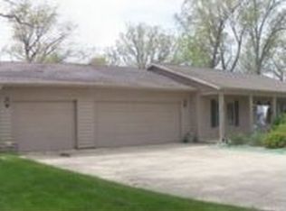 129 Forest Ln, Paw Paw, IL 61353