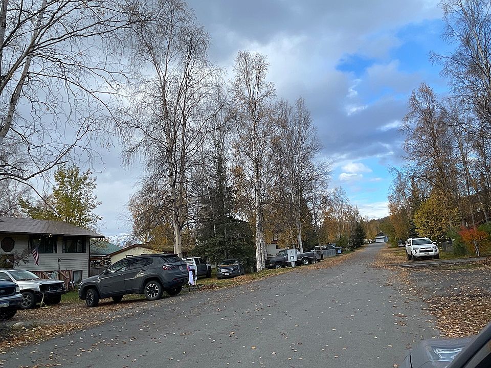 10132 Chickaloon St, Eagle River, AK 99577 Zillow