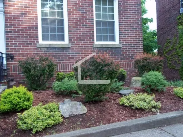 52 Rawson Rd #1, Brookline, MA 02445