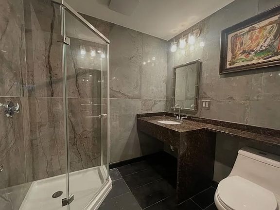 2nd image of 1026 Commonwealth Ave #128