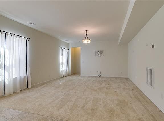 5th image of 2573 Carmine St