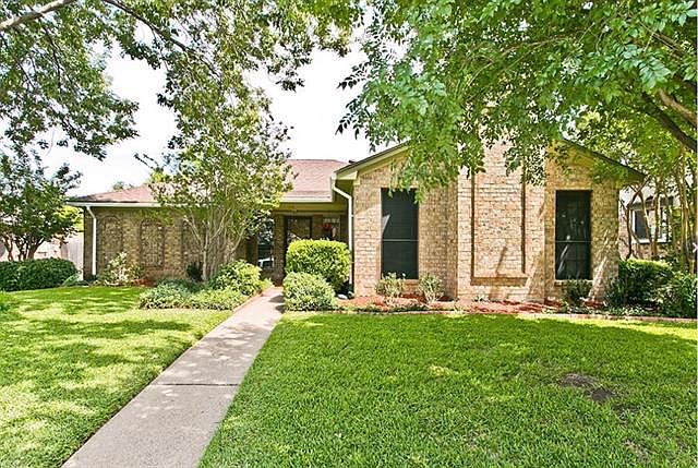 1st image of 214 Stillmeadow Dr
