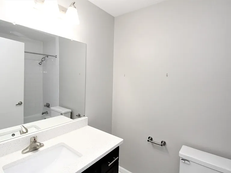 1802 N Halsted St #G — Photo 15