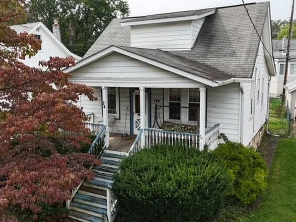 24 Edmondson Ridge Rd, Catonsville, MD 21228