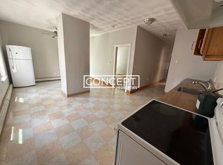 27 Portsmouth St #3D, Cambridge, MA 02141