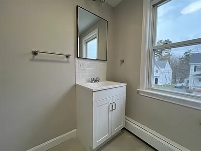 29 Newton Pl #2 — Photo 6