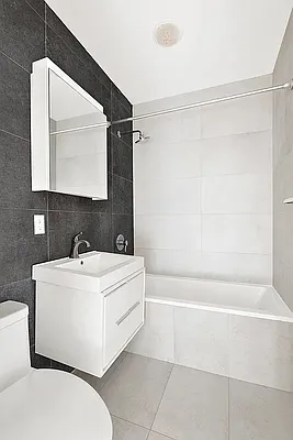 Rented by Freestone Property Group | media 10