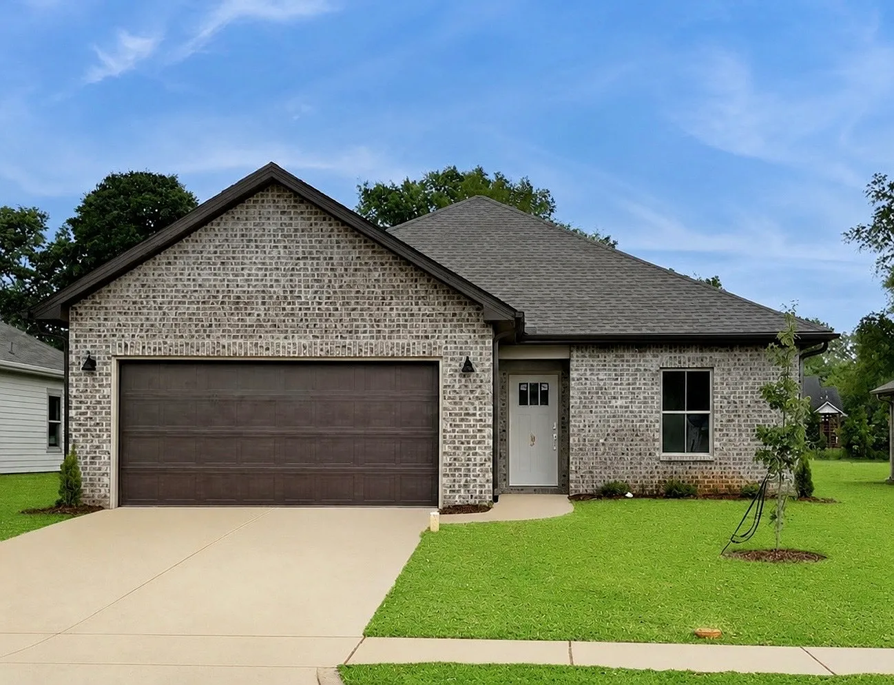 3 bed, 1703 sqft, $2,000 — Photo 2