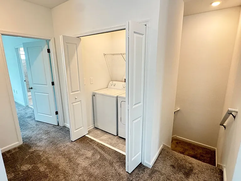 3141 Laurent Loop — Photo 36