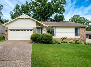 4 Tortoise Park Cv, Little Rock, AR 72211