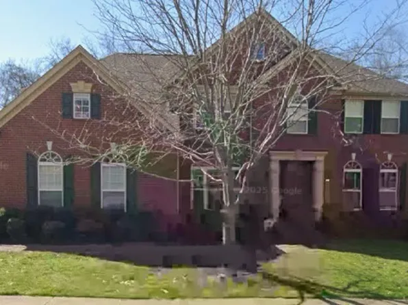 105 Abercairn Dr, Franklin, TN 37064