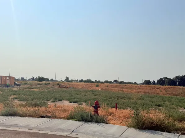 Moss Ave, Rupert, ID 83350
