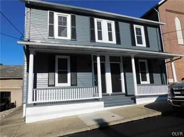 213-215 E Penn St, Bath, PA 18014