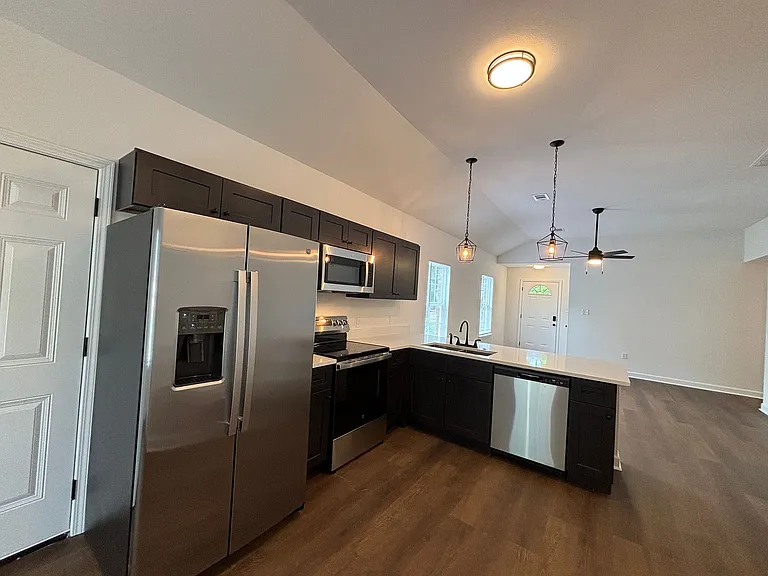 3005 Wolfe St — Photo 12