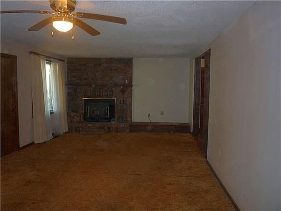 3rd image of 7820 Park St