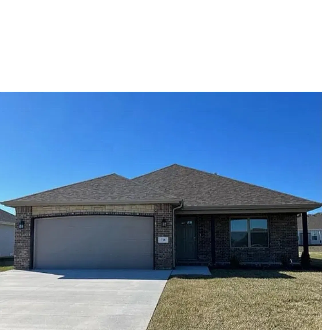 3 bed, 1430 sqft, $1,750 — Photo 1