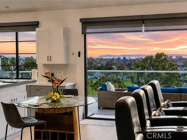 17 Monaco #12, Newport Beach, CA 92660