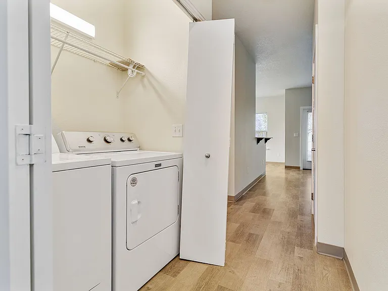 Mist Wood Apartments — Photo 37