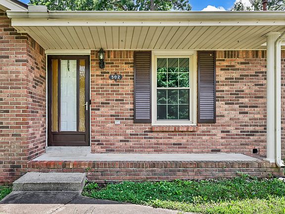 3rd image of 502 Havendale Ct