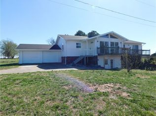 10301 S Jackson Hwy, Lincoln, AR 72744