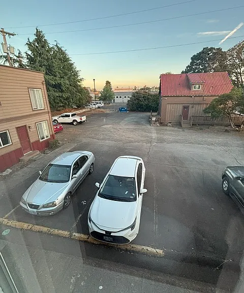 1140 13th St SE #3 — Photo 17
