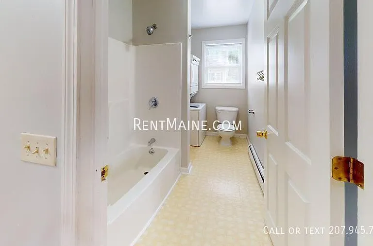 1817 Hammond St #2 — Photo 5