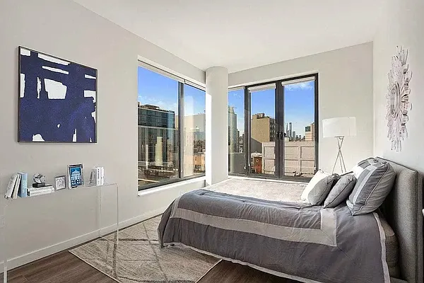 Rented by Modern Spaces | media 1