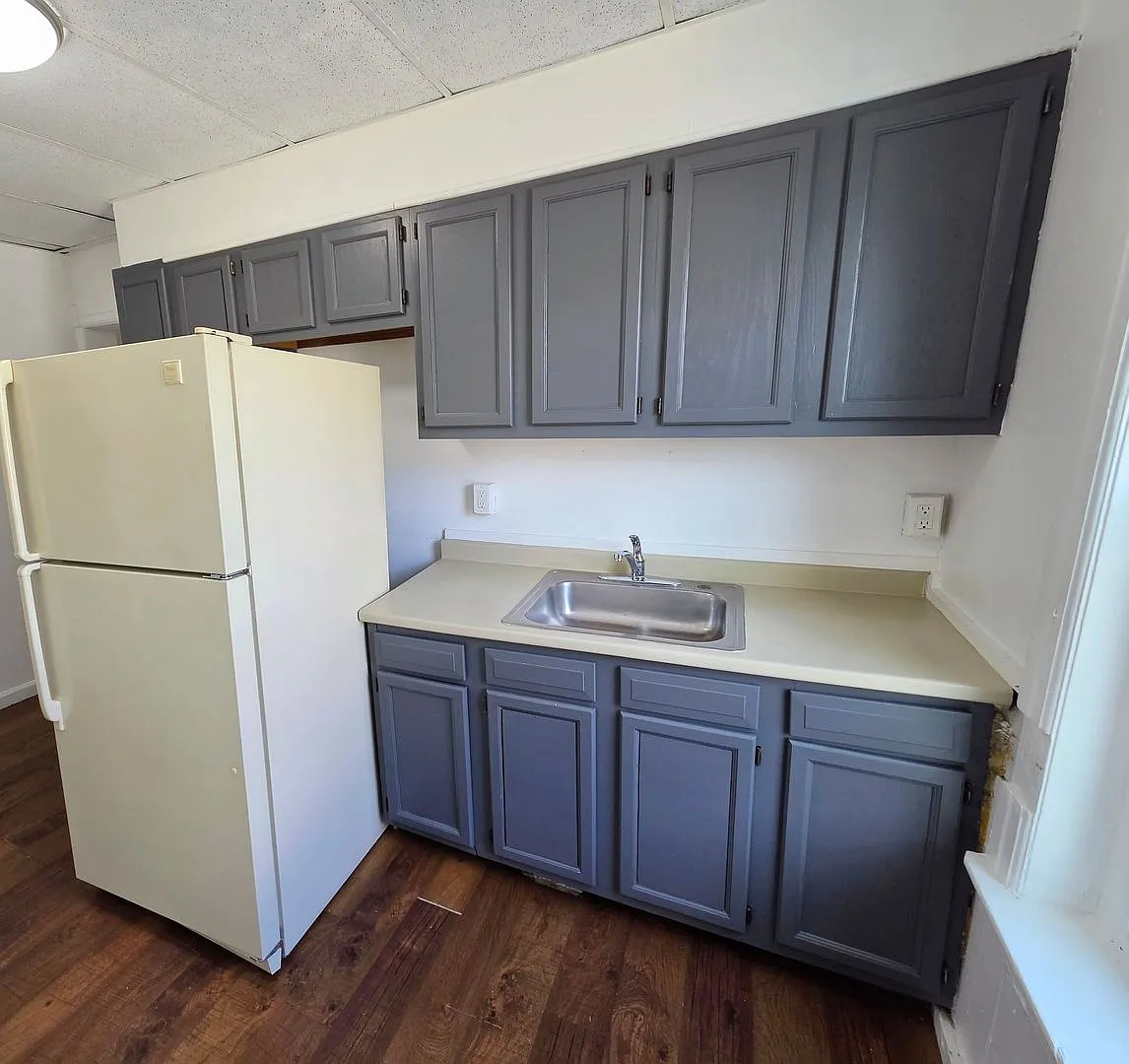 641 N. Howard Street — Photo 3