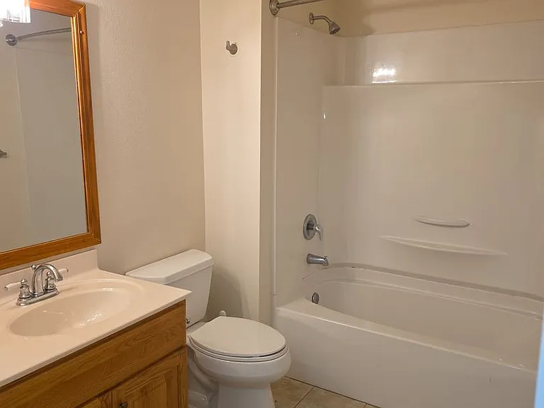 Non-PM_Ho_8013/8015 T — Photo 14