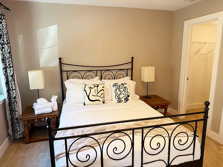 2423 Stearman Ln #1 — Photo 17