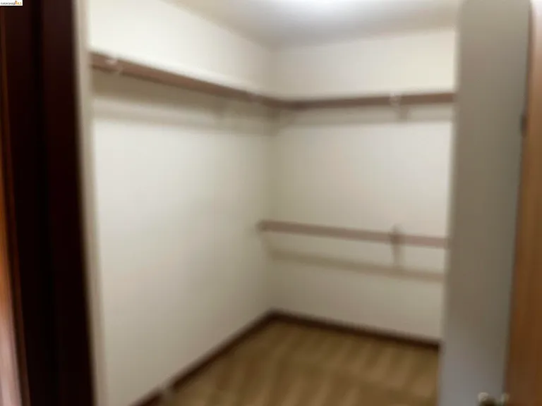 5593 Drakes Dr — Photo 13