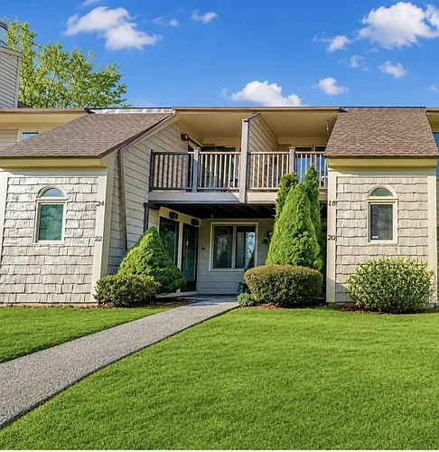 20 Little Oak Ln #20 Photo 1