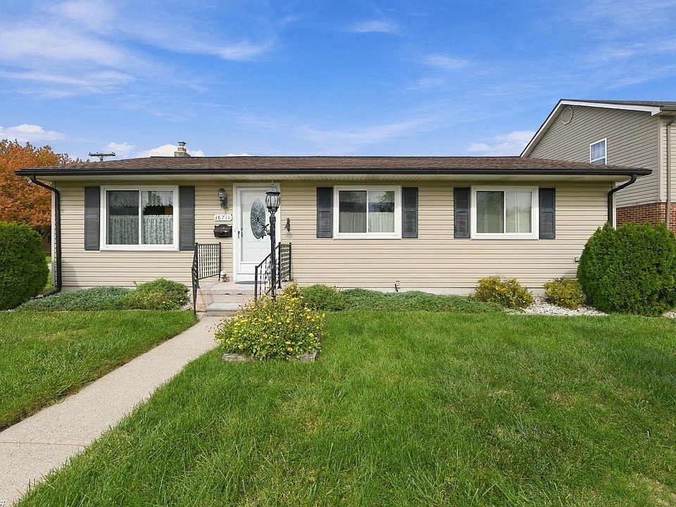 16711 College Blvd, photo 29