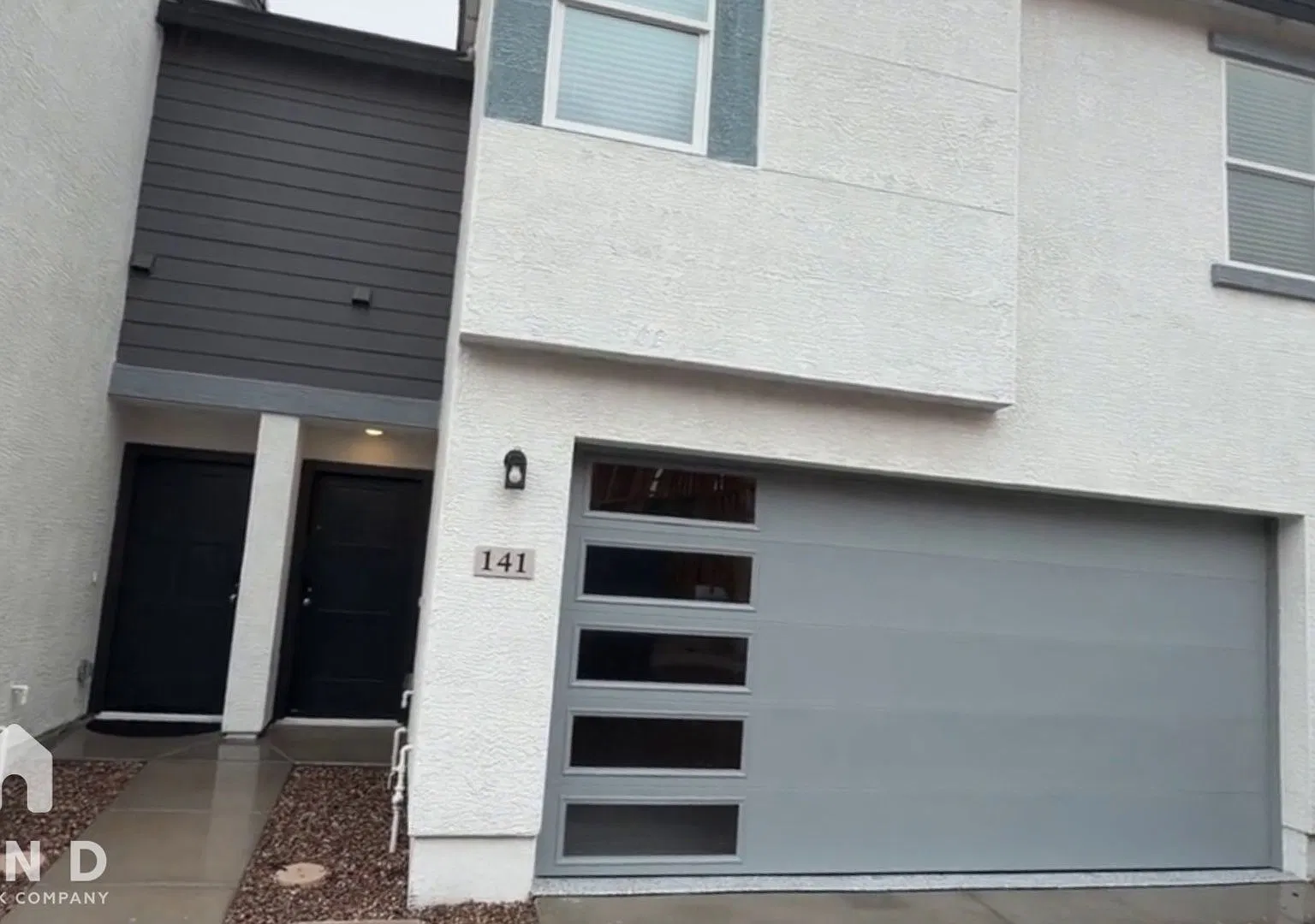 3 bed, 2.5 bath, 1320 sqft, $1,815 — Photo 1