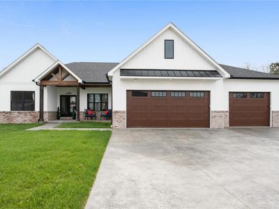 10548 Victoria Falls Dr, Festus, MO, 63028