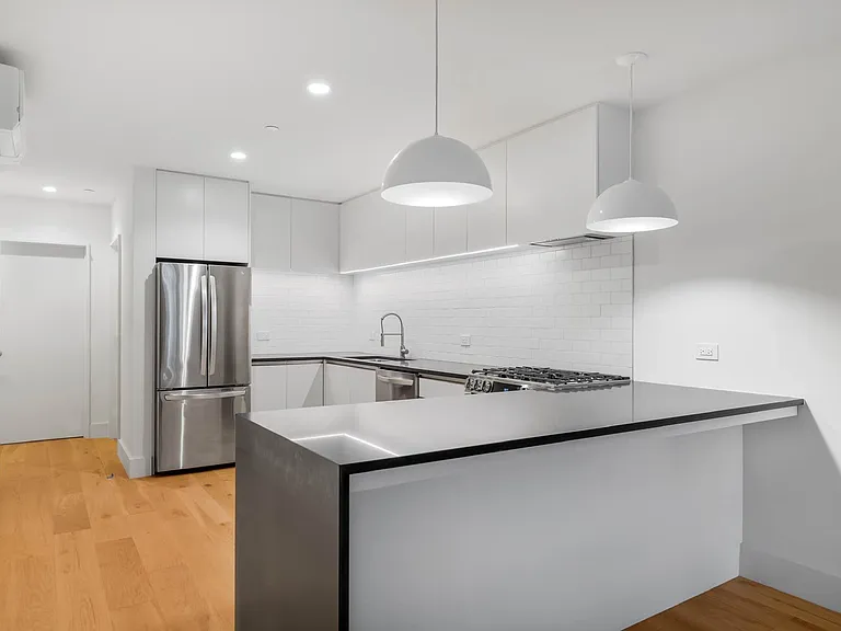 146 W 121st St #1 — Photo 4