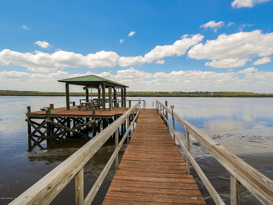 1st image of 17314 River Isle Cir