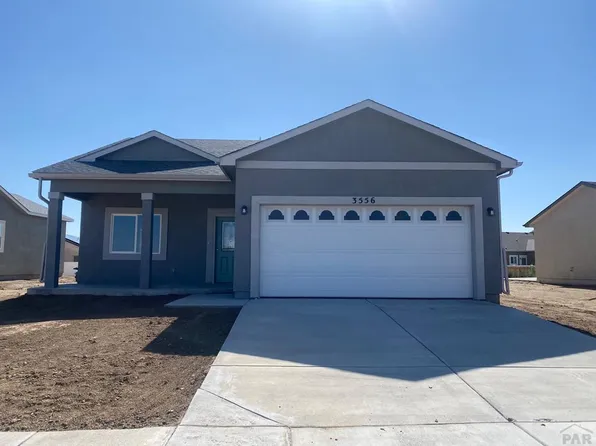 3556 Bobtail Ln, Pueblo, CO 81005