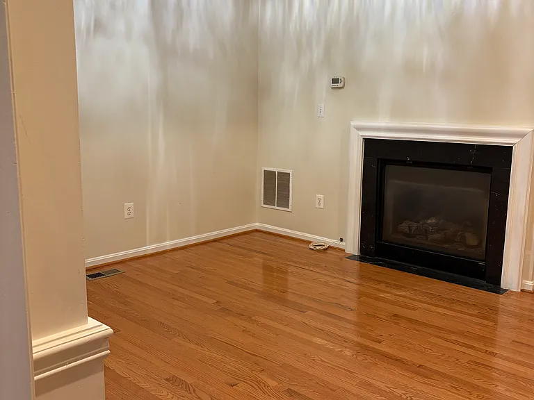 11430 Grandview Ave — Photo 22