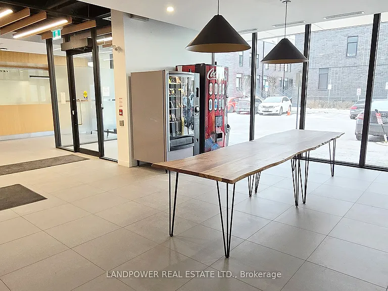 1800 Simcoe St N #313 — Photo 9